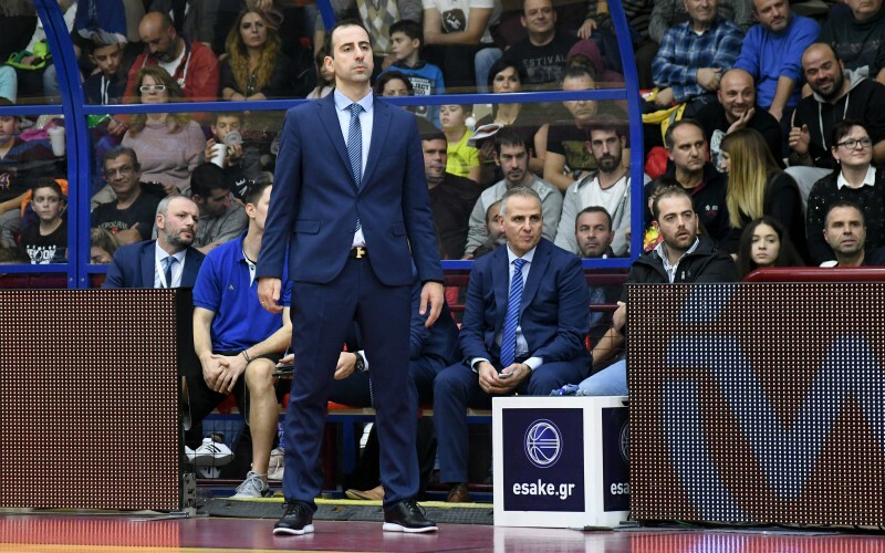 Κουτσός