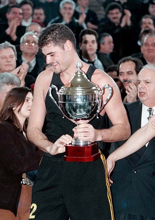 Αρης 1998