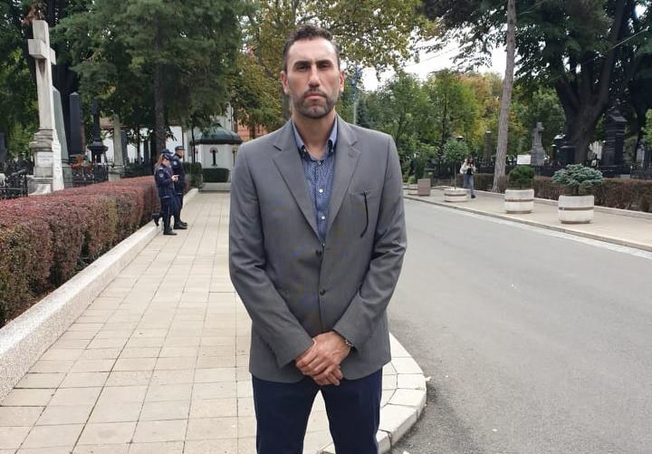 Ντικούδης