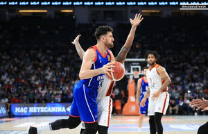 Τουρκία: Πρώτη ήττα για Πιστιόλη, 1-1 η Εφές τη Γαλατά στους ημιτελικούς (vid)