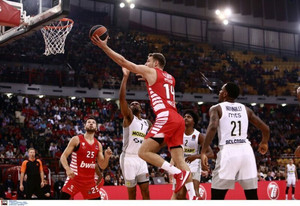 Σάσα Βεζένκοφ: Αναδείχθηκε MVP Νοεμβρίου στη EuroLeague (video)