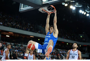 EuroBasket: Νο2 στο Top-10 η συνεργασία Μουράτου-Ζούγρη (video)