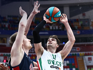 Με buzzer στην τρίτη παράταση η Ούνικς 105-103 την ΤΣΣΚΑ στη Μόσχα (video)