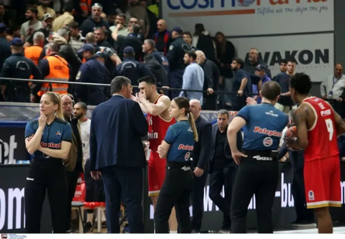 Πανιώνιος-Ολυμπιακός: Τα videos από την ένταση στη Γλυφάδα (vids)