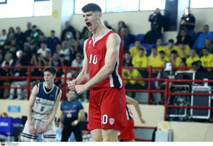 Rising Stars: Τον τίτλο ο Ολυμπιακός, 72-67 τη ΔΕΚΑ στον τελικό (gallery &amp; vid)