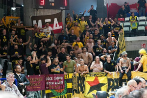 ΑΕΚ: Το «ευχαριστώ» στους φιλάθλους που τη στήριξαν στην Ιταλία (pics)