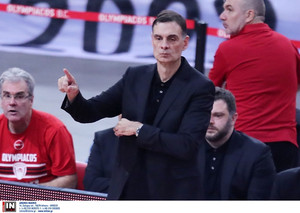 Μπαρτζώκας: &quot;Ο Παπανικολάου θυσιάστηκε, έπαιξε με ένεση, ίσως πάρουμε και δυο παίκτες&quot;!