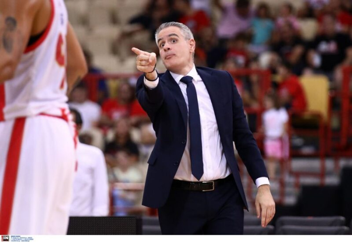 Καστρίτης: &quot;Δεν έχω κάποιο σχόλιο για Μαντζούκα, αφοσιωμένοι στο παιχνίδι μας&quot;