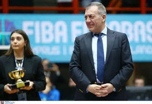 Συνάντηση Βρούτση με εκπροσώπους των Παναθηναϊκού, ΑΕΚ, ΠΑΟΚ, Περιστερίου, Λαυρίου και Αμαρουσίου