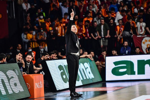 Το πανέμορφο πανό των φίλων της Γαλατάσαραϊ για τον Ανδρέα Πιστιόλη