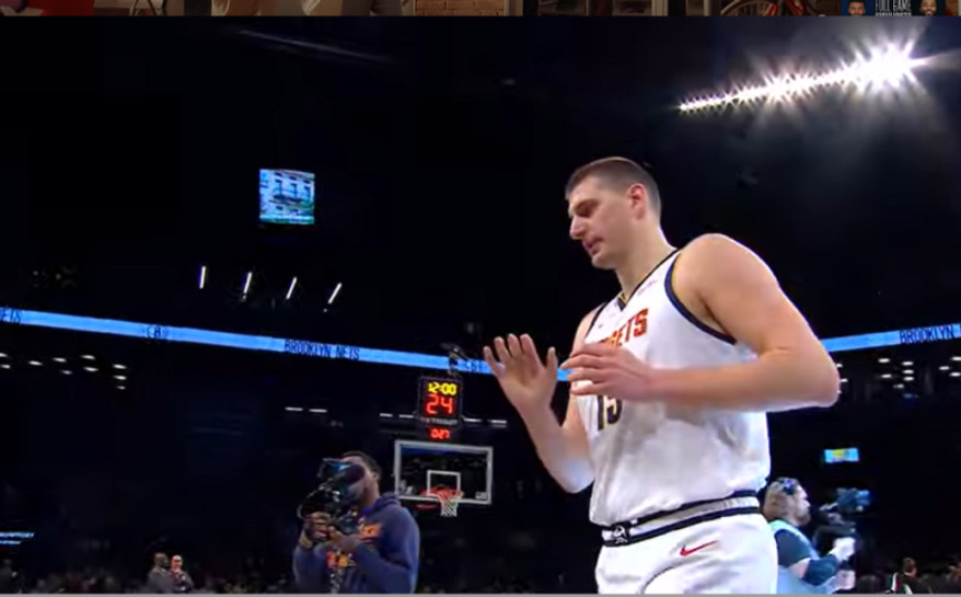 NBA Top 10: Γιόκιτς και Κορκμάζ χάρισαν θέαμα με τις ασίστς τους (video)