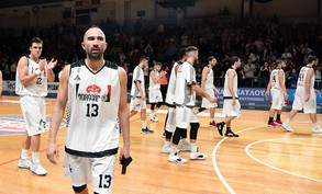 Ξέσπασμα Τσάμη: &quot;Είμαστε 8 εμπύρετοι και θέλουν να παίξουμε με Ολυμπιακό!&quot; (pic)