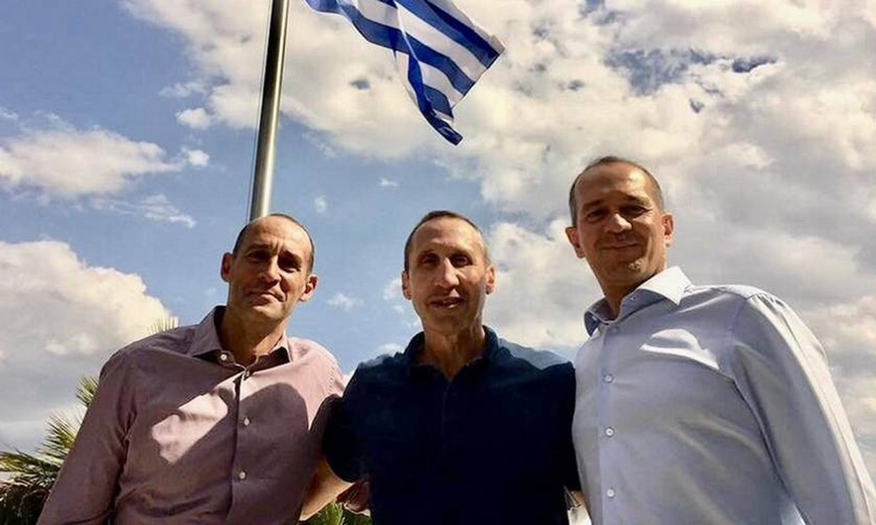 Τα είπαν Αγγελόπουλοι-Μπλατ