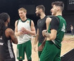 Βιλερμπάν-Παναθηναϊκός: &quot;Πηγαδάκι&quot; Πάρις Λι με τους πρώην συμπαίκτες του (vid)