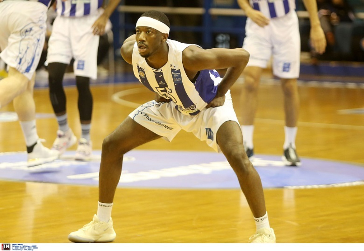 Κι επίσημα στο Περιστέρι ο Τζος Χάγκινς (vid)