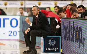 Μπλατ: &quot;Ο Γιάννης δεν είναι ακόμη στο επίπεδο του ΛεΜπρόν, αλλά μπορεί να τον φτάσει&quot; (video)