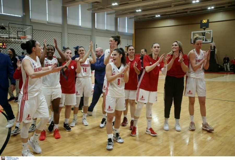 Nίκλας: Μεγάλη απάντηση η νίκη του Ολυμπιακού