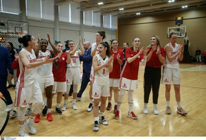 Nίκλας: Μεγάλη απάντηση η νίκη του Ολυμπιακού