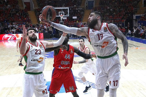 Βόμβα της Μπασκόνια στη Μόσχα 78-68 την ΤΣΣΚΑ που είχε να χάσει από τον Ολυμπιακό το &#039;08