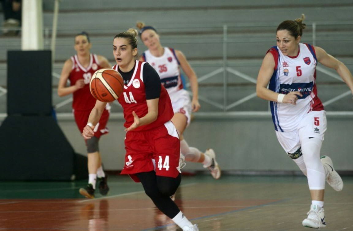Α1 Γυναικών: Εύκολα το 20-0 ο Ολυμπιακός, στη β&#039; παράταση η Δάφνη στη Λευκάδα!