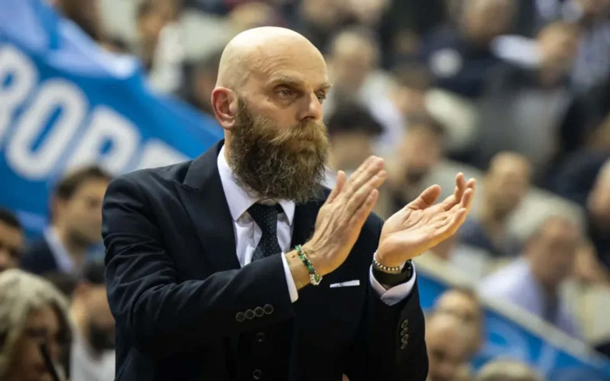Καντσελιέρι: &quot;Πρέπει όλοι να είναι περήφανοι για αυτό που κατάφεραν τα παιδιά&quot;