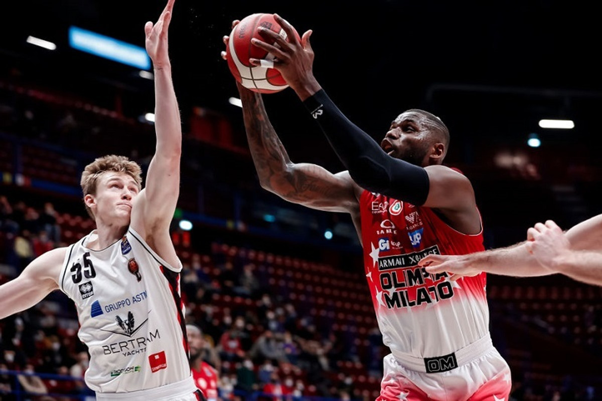 Με double double Μπέντιλ η Αρμάνι Μιλάνο 72-60 την Ντερτόνα