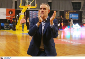 Καστρίτης: &quot;Σας ευχαριστώ όλους, τιμή και προνόμιο να είσαι προπονητής του &#039;Αρη&quot;