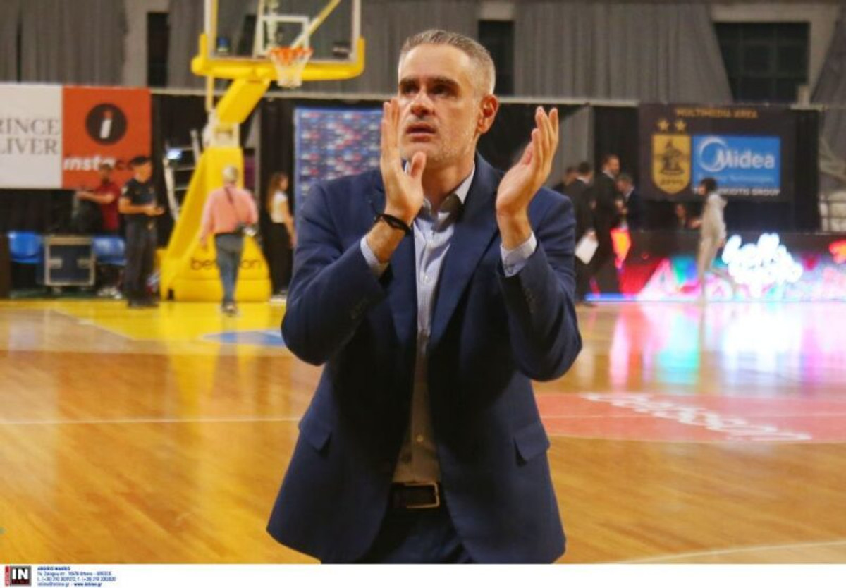 Καστρίτης: &quot;Σας ευχαριστώ όλους, τιμή και προνόμιο να είσαι προπονητής του &#039;Αρη&quot;