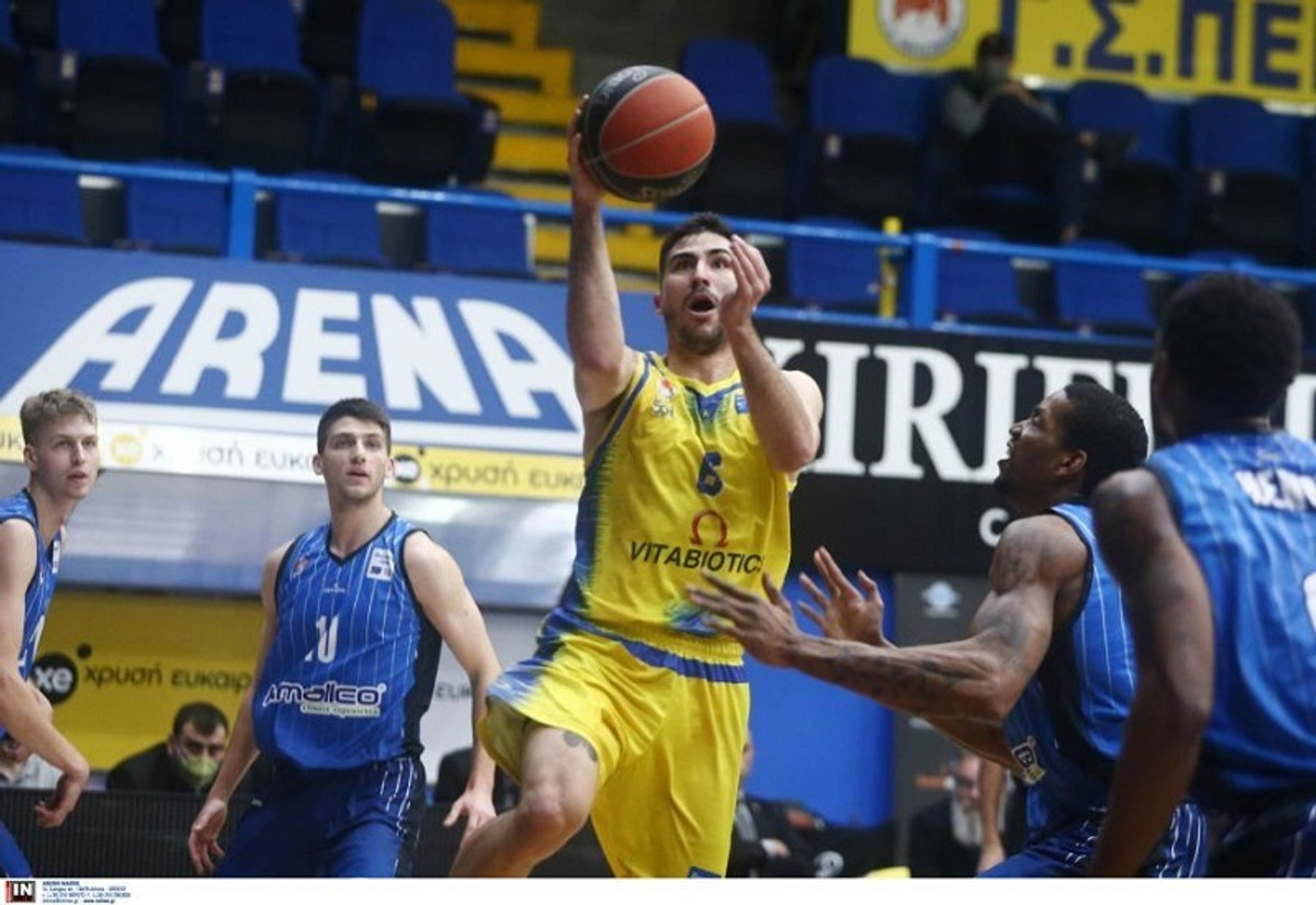 Τα highlights από τη δύσκολη νίκη του Περιστερίου επί του Ηρακλή (vid)