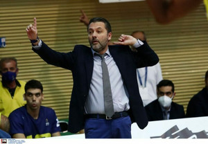 Σερέλης: &quot;Πολύ κακή εικόνα που δεν αρμόζει σε αυτή την ομάδα&quot; (vid)