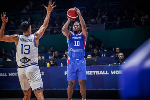 Ιταλία-Δομινικανή Δημοκρατία 82-87: Νίκη πρωτιάς με Φελίζ-Τάουνς (vid &amp; pics)