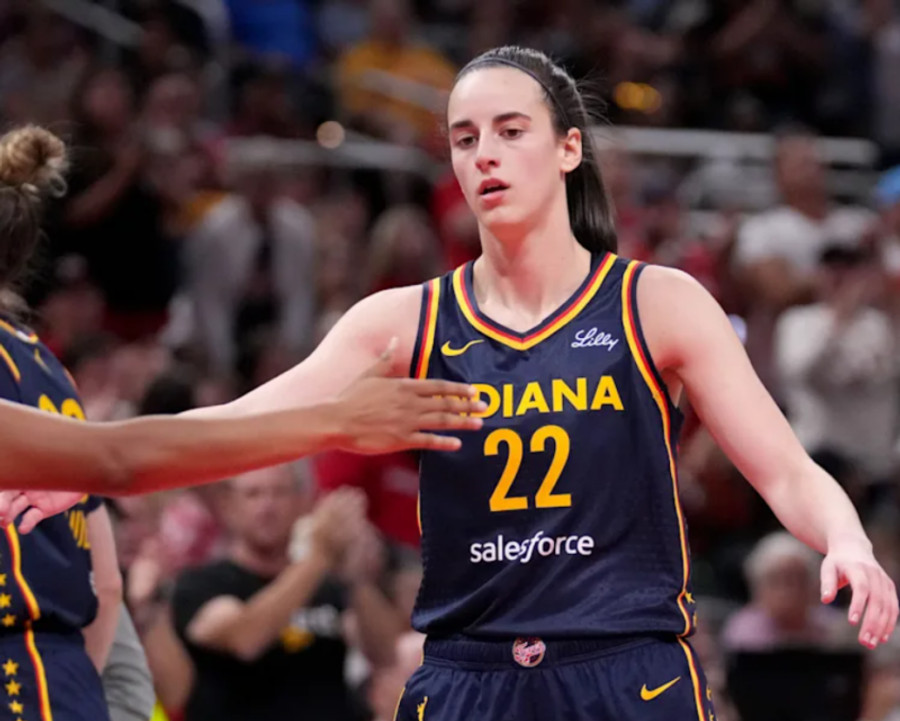 Δεύτερο triple double της Κλαρκ στο WNBA! (vids)