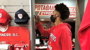 Τάιλερ Ντόρσεϊ: Για αγορές στο OlympiacosBC Official Store (pics)