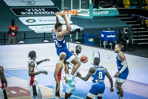 Ταβάρες: Θρυμμάτισε το ταμπλό στο AfroBasket στη νίκη επί της Ανγκόλας (vid)