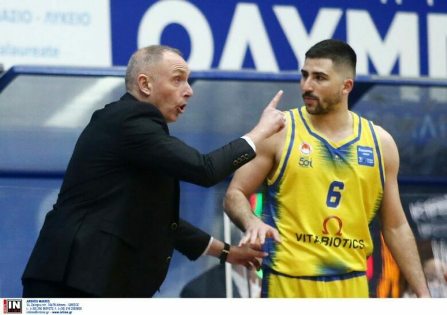 Τόμιτς: &quot;Συγχαρητήρια στους παίκτες μου&quot; - Λυκογιάννης: &quot;Αξίζαμε 100% τη νίκη, αλλά...&quot; (vids)