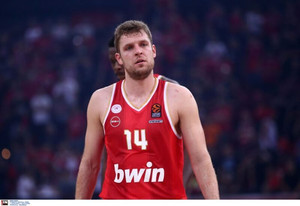Βεζένκοφ και Σακό MVP στη 2η αγωνιστική της EuroLeague (vid)