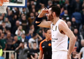 Ρούντι Φερνάντεθ: Πέτυχε 22 συνεχόμενα τρίποντα ! (videο)