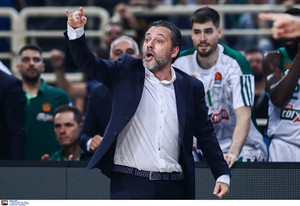Σερέλης: &quot;H ομάδα παίζει υπό πίεση&quot;