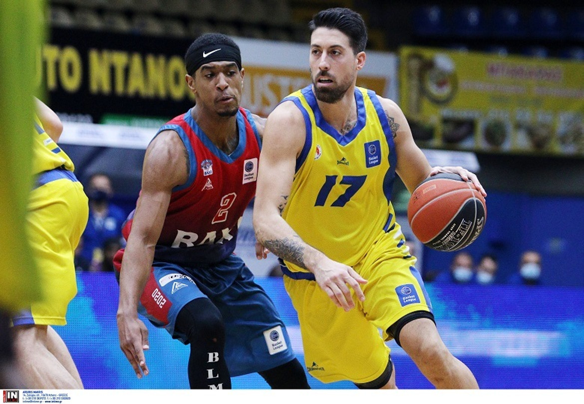 Περιστέρι-Μεσολόγγι 84-72: Μπήκε θετικά στην νέα εποχή Πεδουλάκη