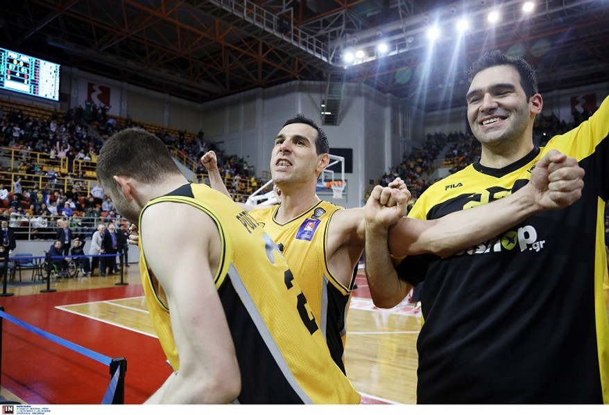 Νίκος Ζήσης: MVP του τελικού και... άρχοντας των δαχτυλιδιών! (pics)