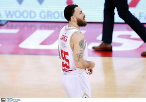 EuroLeague: Το Τοp-10 στην καριέρα του Τζέιμς (video)