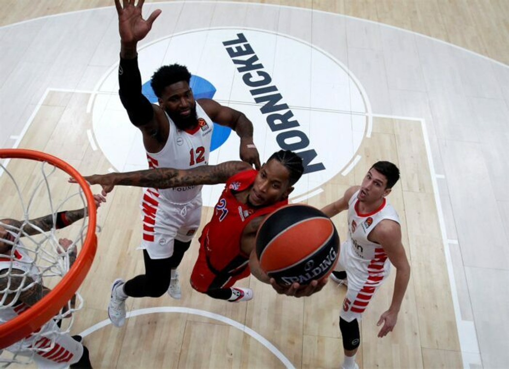 EuroLeague: MVP της 5ης αγωνιστικής ο Γουίλ Κλάιμπερν (vid)
