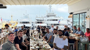 Ολυμπιακός: Το &quot;τραπέζι&quot; του Βεζένκοφ σε όλο το αγωνιστικό τμήμα (pics)