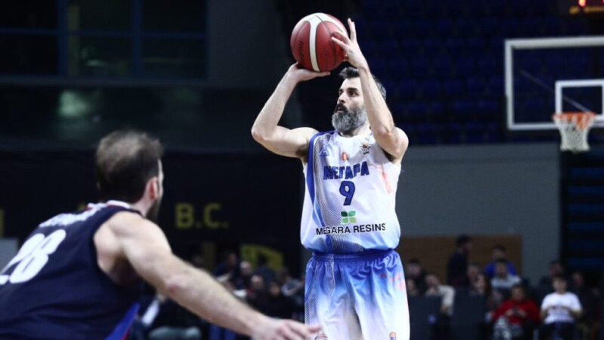 Τσόχλας: &quot;Ο Μίλων έχει όλα τα φόντα να φτάσει μια μέρα στην Basket League&quot;