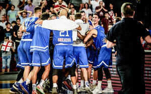 Απολαύστε υπεύθυνα: Το buzzer beater του Παπανικολάου (video)
