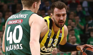 Με άμυνα για σεμινάριο η Φενέρμπαχτσε 66-57 την Ζαλγκίρις στο Κάουνας