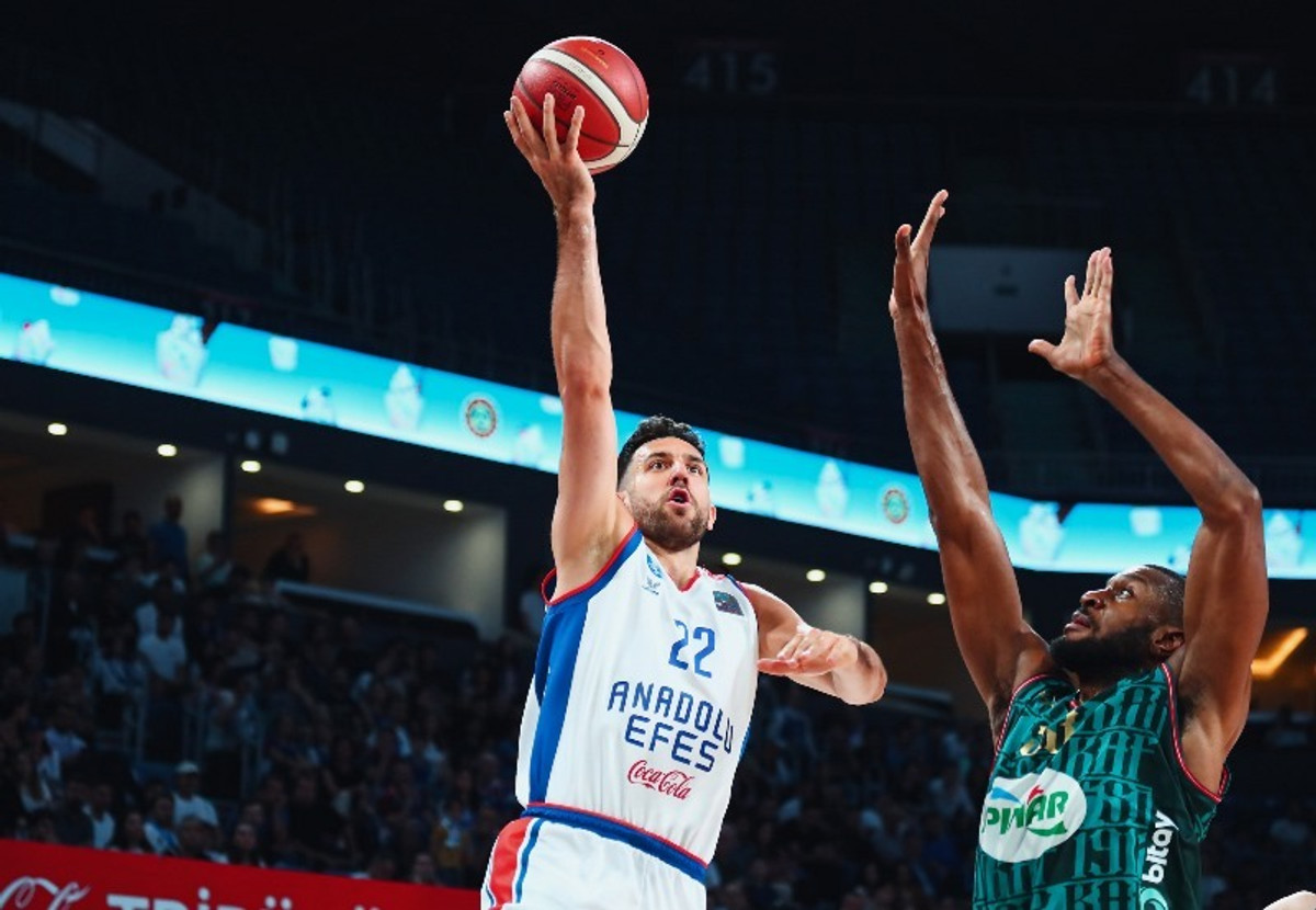 Matchball τίτλου για Εφές και Αταμάν στη Σμύρνη