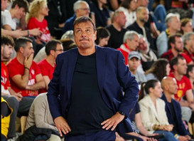 Αταμάν για Ναν: &quot;Από τις καλύτερες εμφανίσεις που έχω δει μέχρι τώρα&quot;