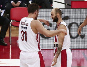 Euroleague: Με Σπανούλη-Μπόγρη και Μπουρούση οι καλύτερες πάσες κάτω από τα πόδια (video)