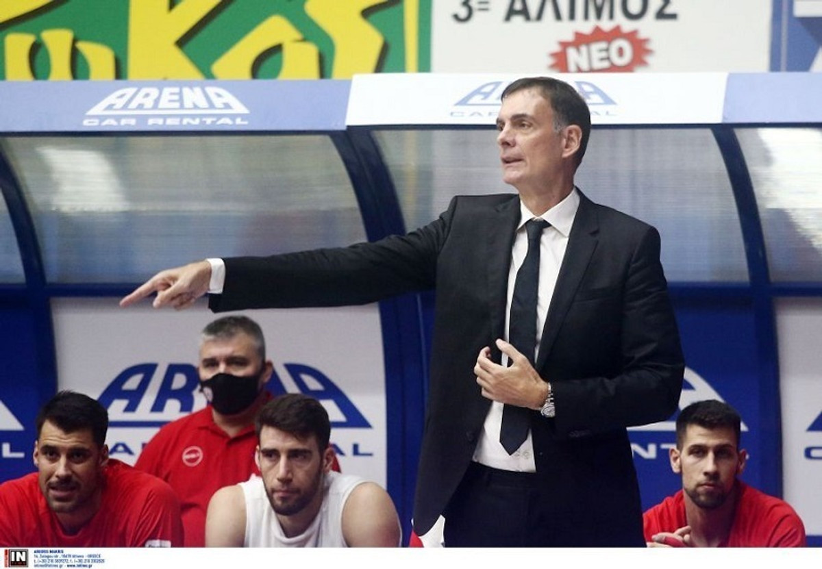 Μπαρτζώκας: &quot;Σημαντικό κομμάτι του ελληνικού μπάσκετ το Περιστέρι&quot;!
